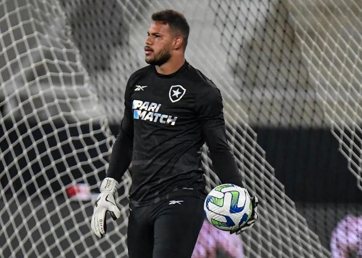 Internacional fecha contratação do goleiro Igo Gabriel